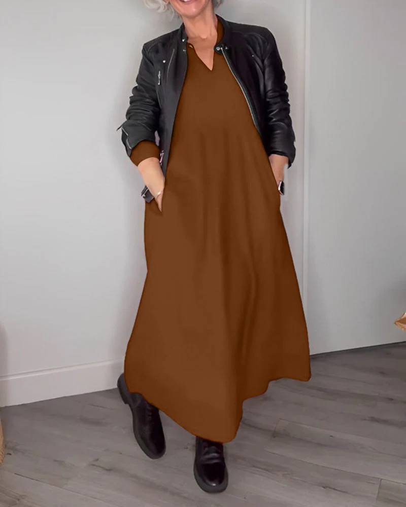 Xaviera | Elegant long dress with V-neck and pockets - Image 8
