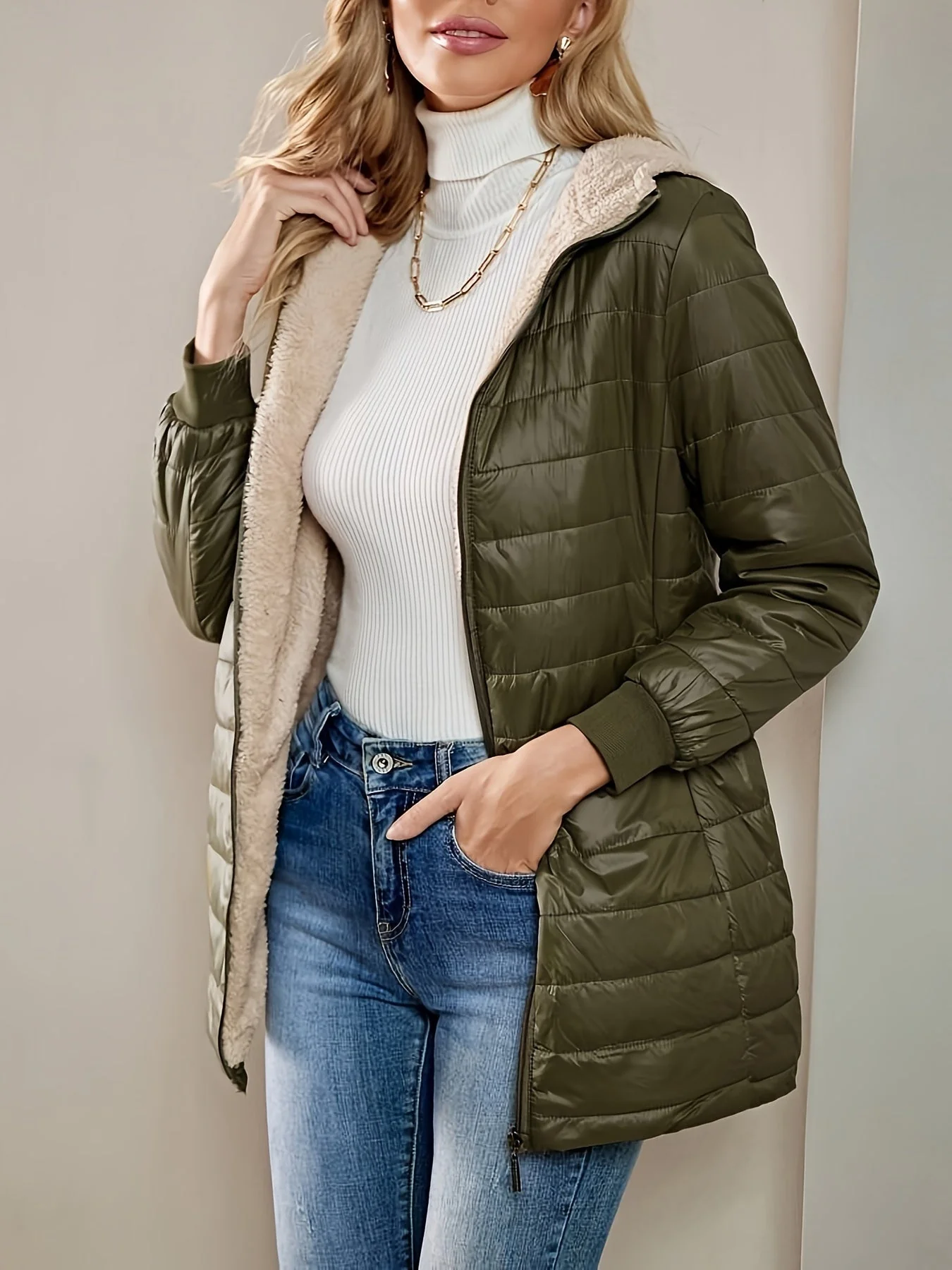 Xenia | Cozy hooded quilted coat with soft lining - Image 3