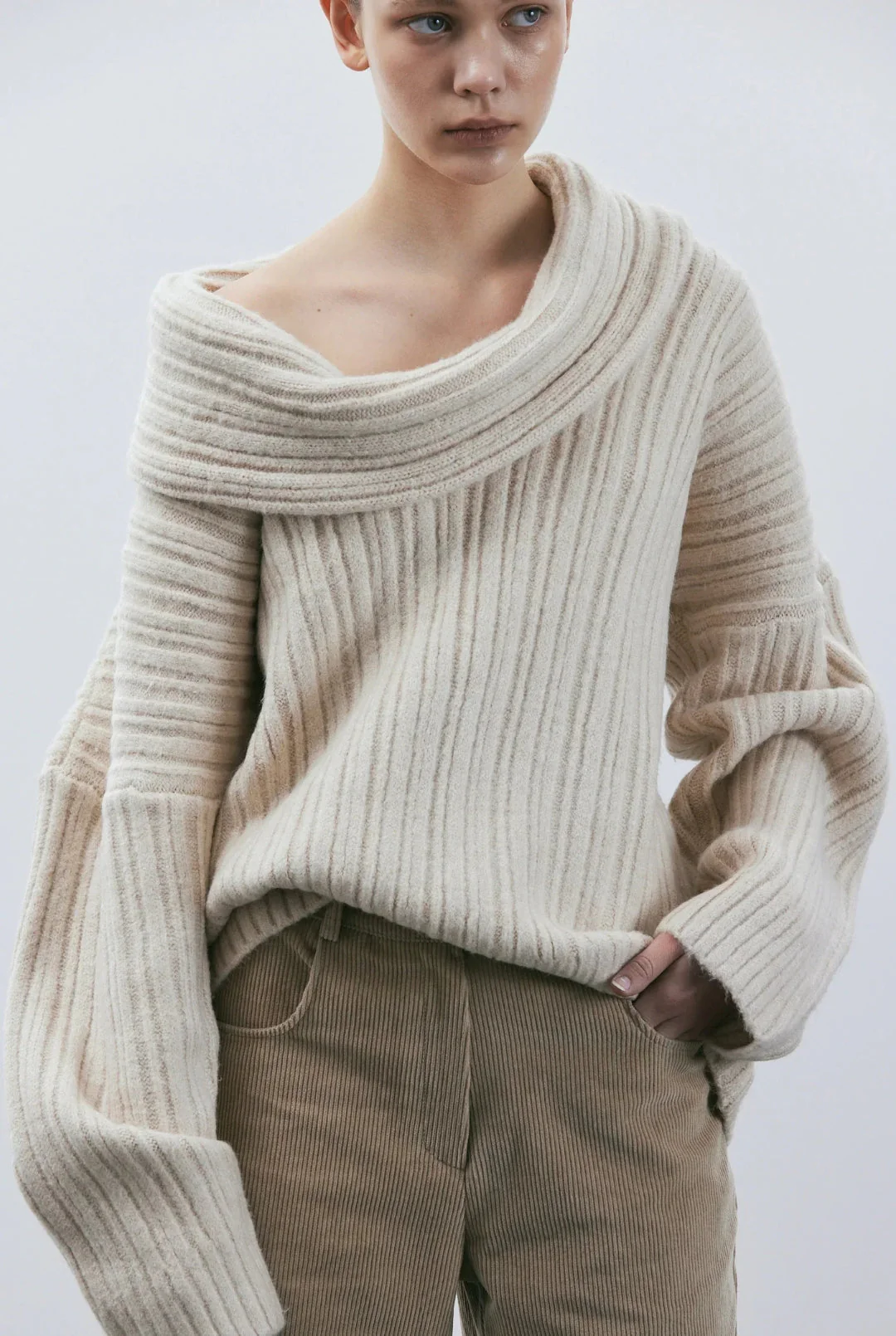Xiomara® | Pull oversize for women with rouleau haut Tricoté - Image 10