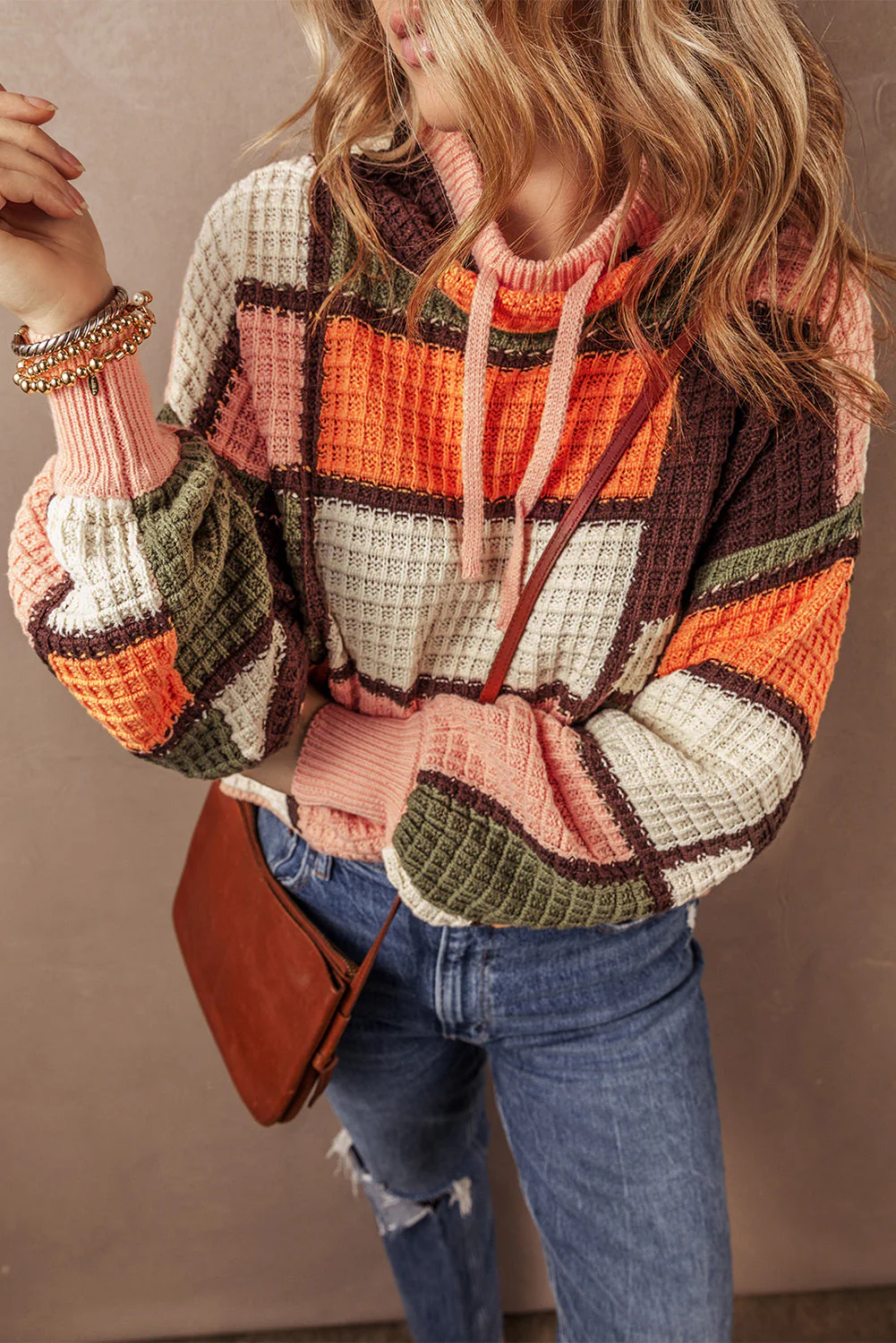Yadira | Modern and fashionable winter sweater - Image 3
