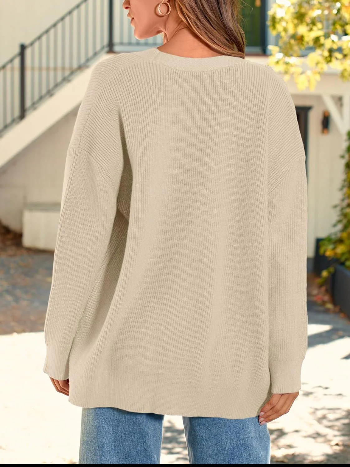 Yasmina | Long-sleeved cardigan with button placket - Image 2