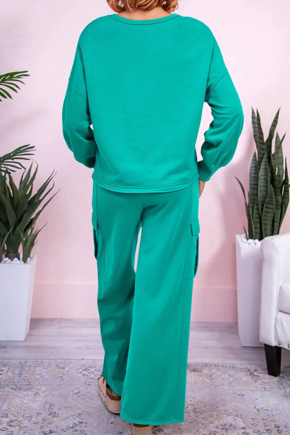 Yazmin | Complete set consisting of a long-sleeved crew-neck shirt and drawstring trousers - Image 2