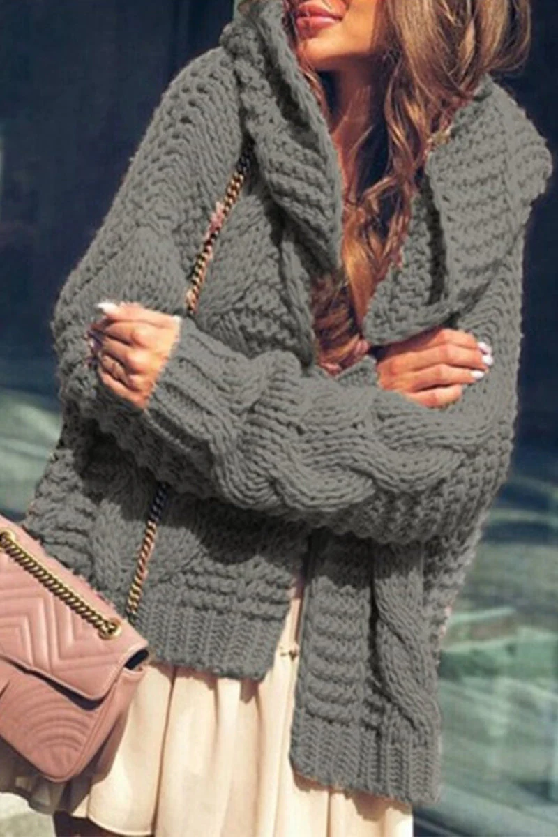 Yoselin | Timeless and stylish winter top - Image 13