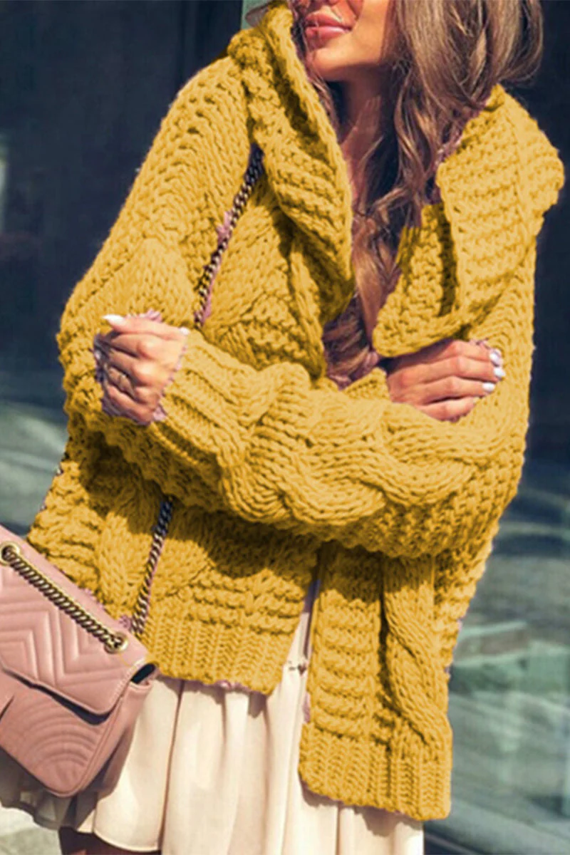 Yoselin | Timeless and stylish winter top - Image 3