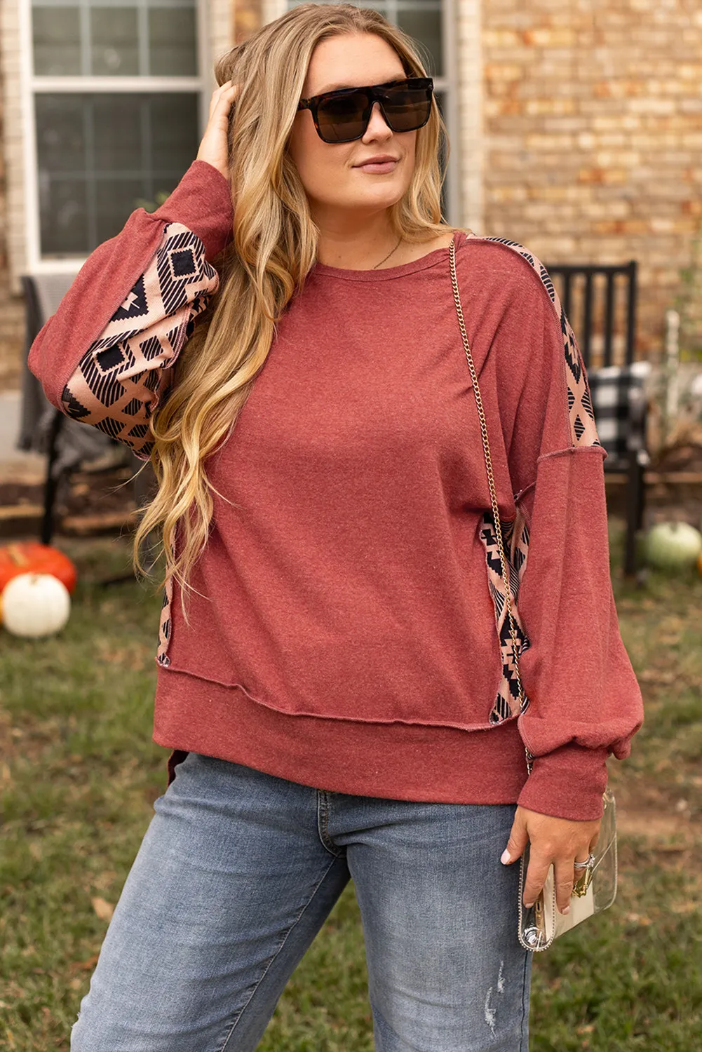Yvonne | Oversized long sleeve geometric crew neck sweatshirt - Image 2
