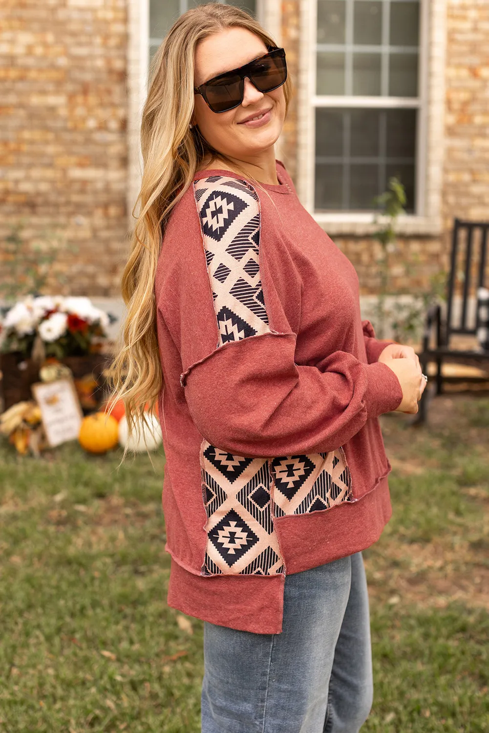 Yvonne | Oversized long sleeve geometric crew neck sweatshirt - Image 3