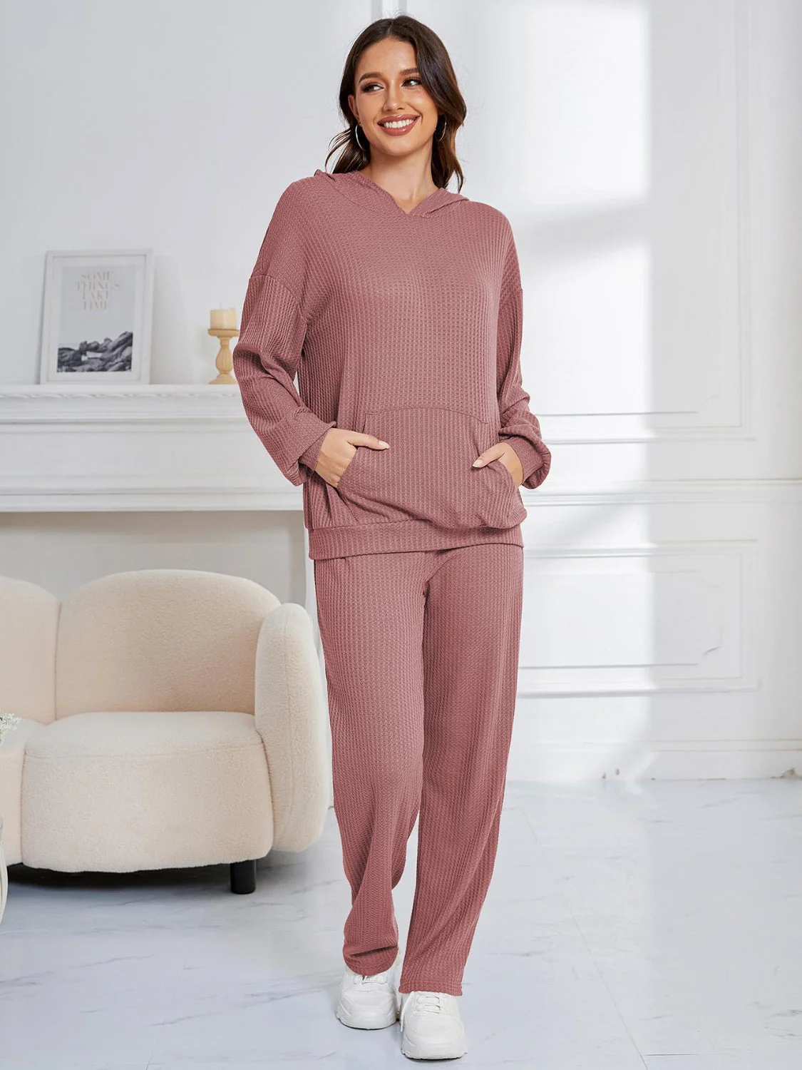 Zahira | Long-sleeved hoodie and drop-shoulder trousers set - Image 9