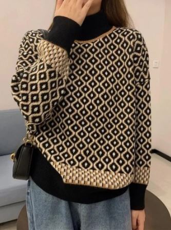 Zahira | Simple and stylish winter sweater