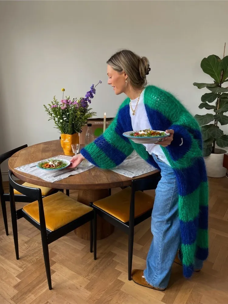 Zoe | Chic and relaxed winter cardigan - Image 4