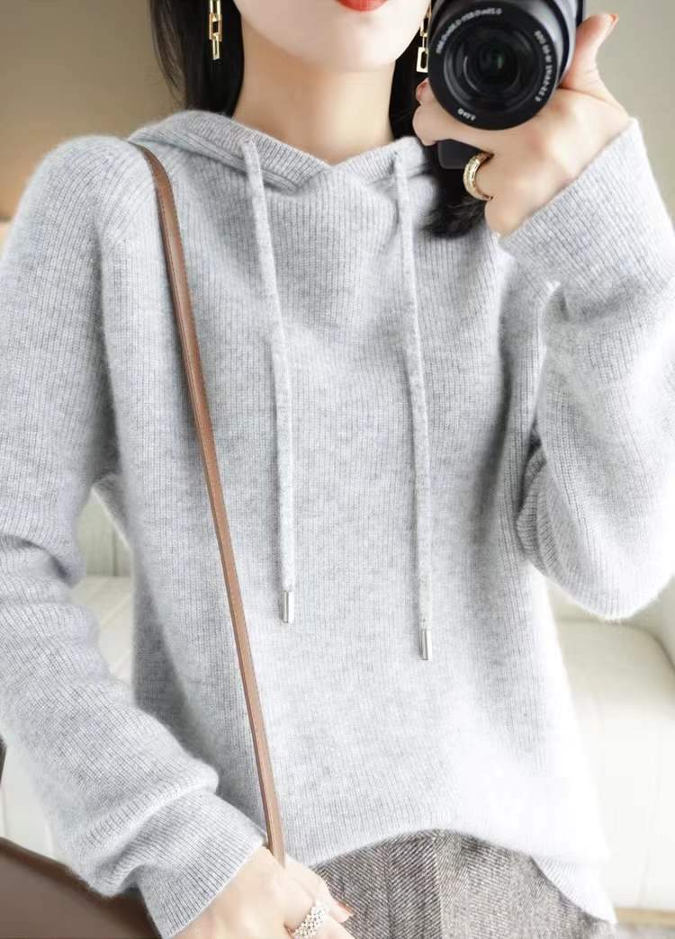 Zulema | Fashionable and minimalist winter sweater - Image 2